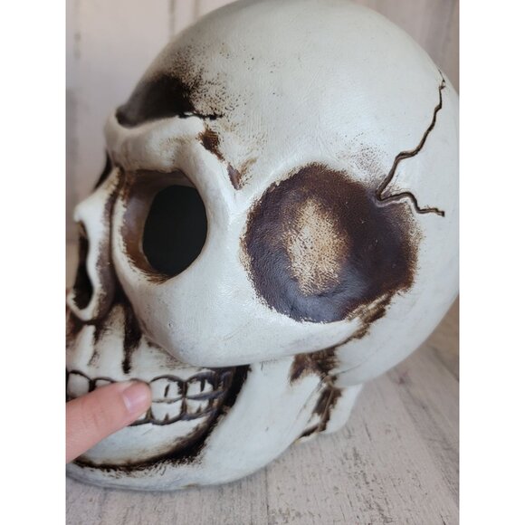 Blow mold skull head Halloween prop decor light up unique skeleton - Picture 8 of 8